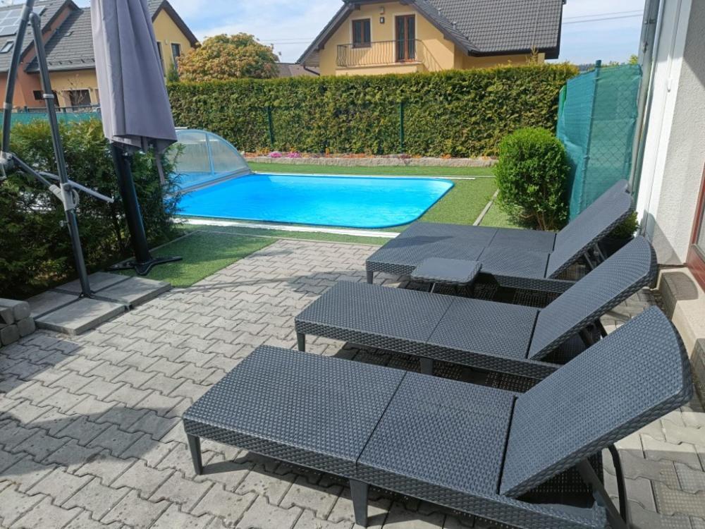 Relaxklub Villa S Wellness Tremosna Buitenkant foto